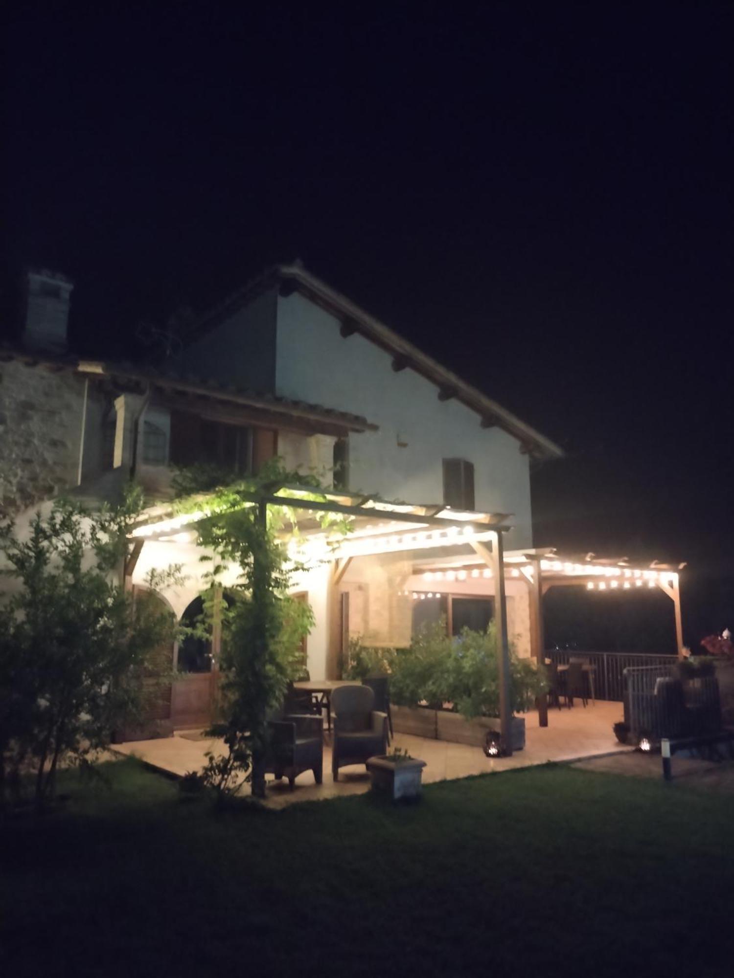 Casale Mille E Una Notte Villa Perugia Exterior foto